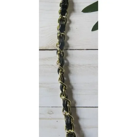 BETSEY JOHNSON Mini Cross Body Purse Wallet Bag Black/Roses Chain Strap - Picture 3 of 12